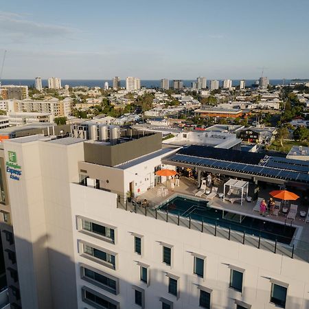 Holiday Inn Express & Suites Sunshine Coast By Ihg マルーチードール エクステリア 写真