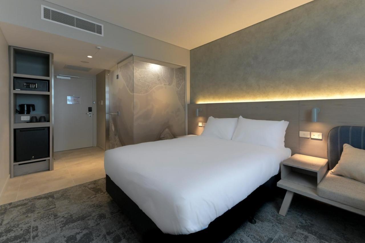 Holiday Inn Express & Suites Sunshine Coast By Ihg マルーチードール エクステリア 写真