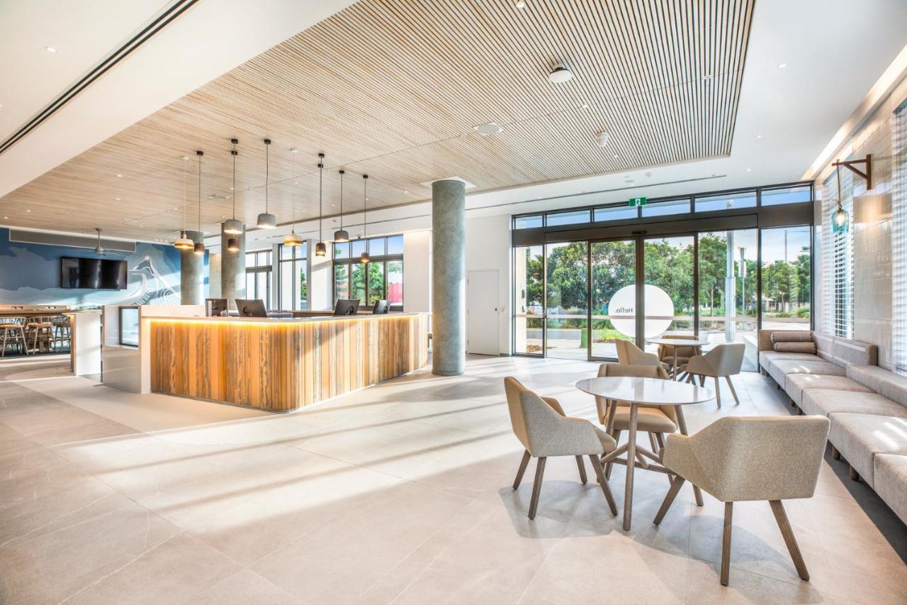 Holiday Inn Express & Suites Sunshine Coast By Ihg マルーチードール エクステリア 写真