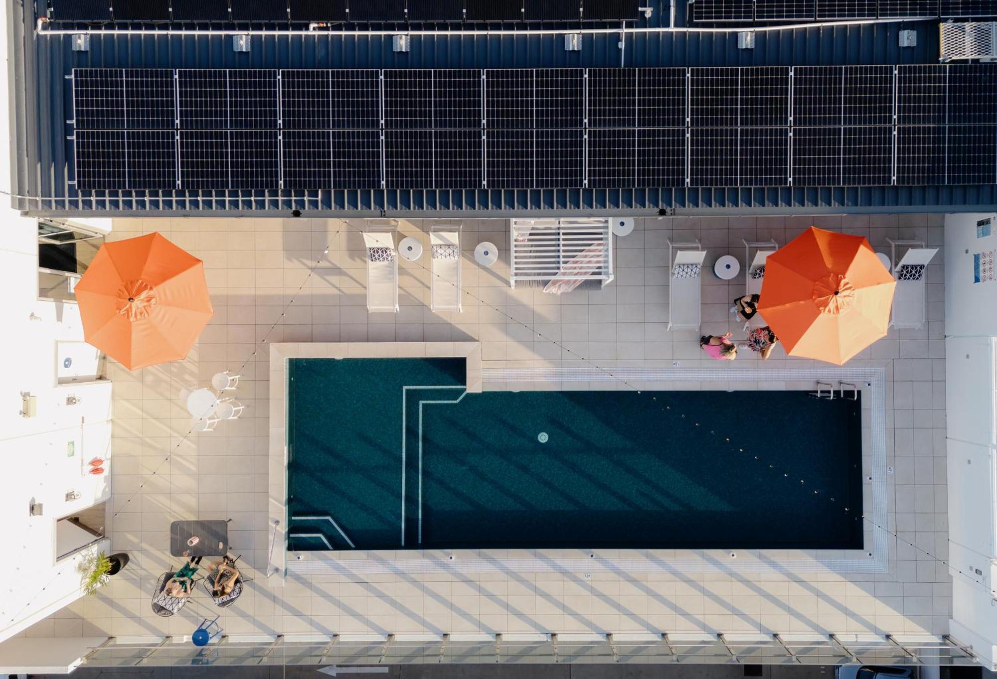 Holiday Inn Express & Suites Sunshine Coast By Ihg マルーチードール エクステリア 写真